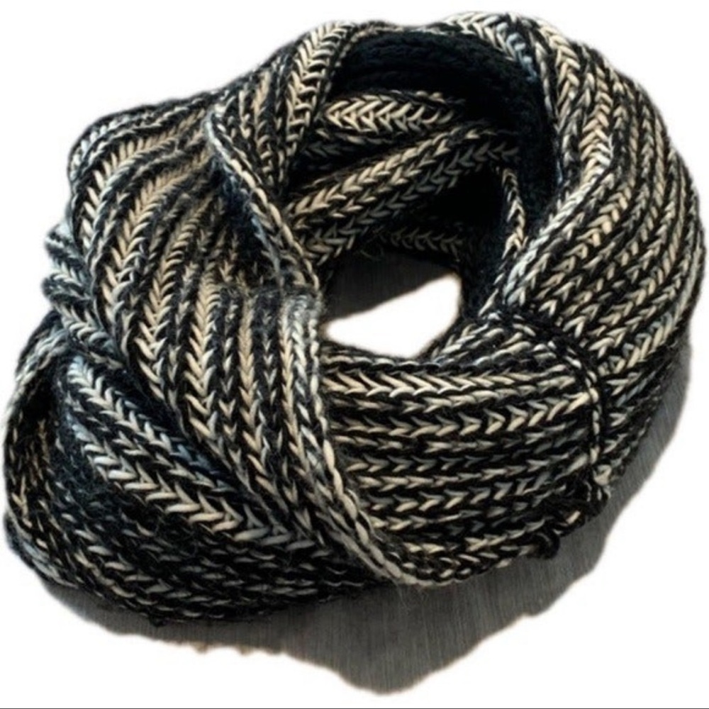 Express Scarf Bundle - Picture 3 of 4